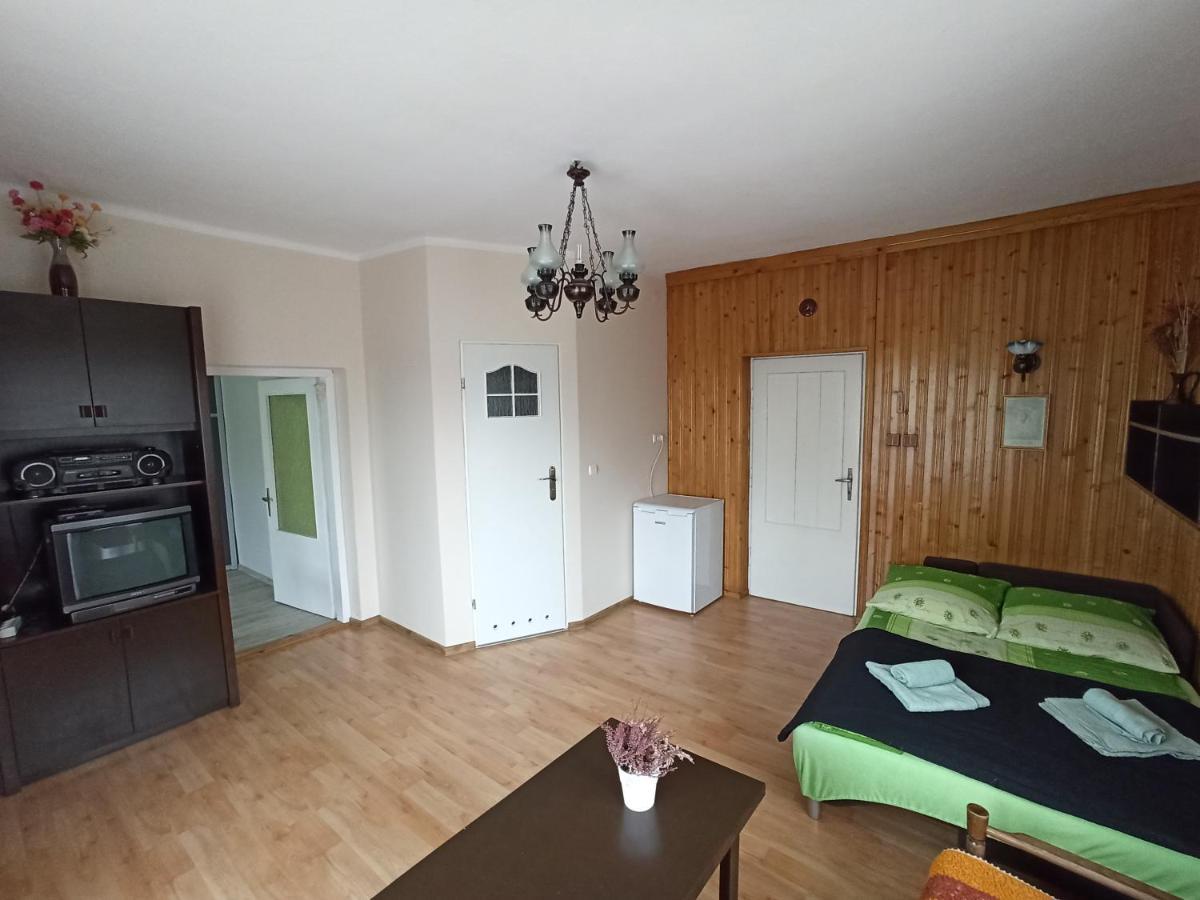 Apartament-Studio, Pokoje U Lucy Rabka Exterior foto